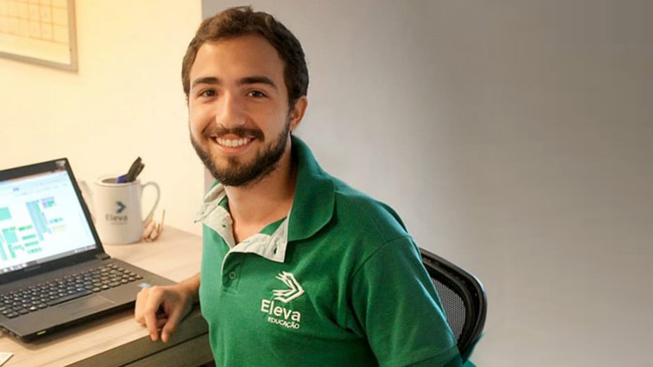 Capa da matéria Por dentro da carreira de professor no grupo que emplacou 5 escolas entre as 15 melhores do país