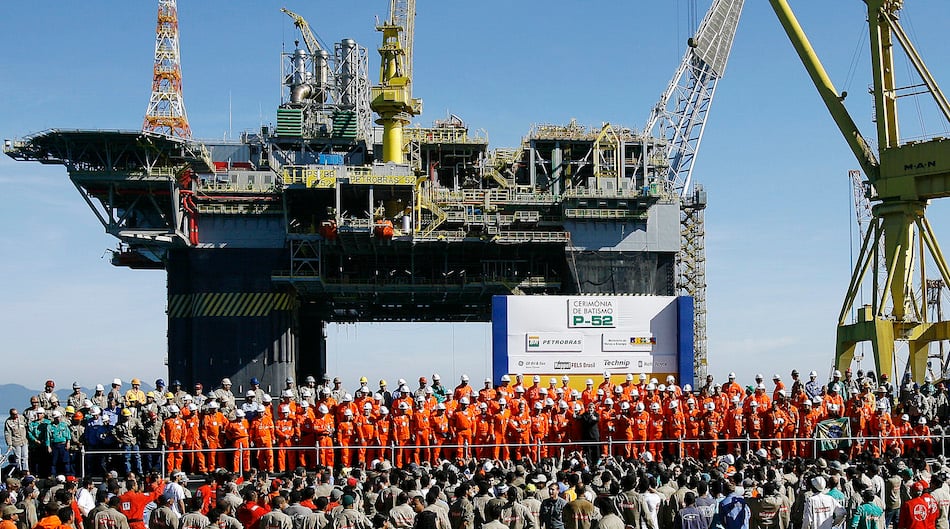 Capa da matéria A carreira em petróleo continua promissora? Veja como Lava Jato e mudanças climáticas impactam essa indústria