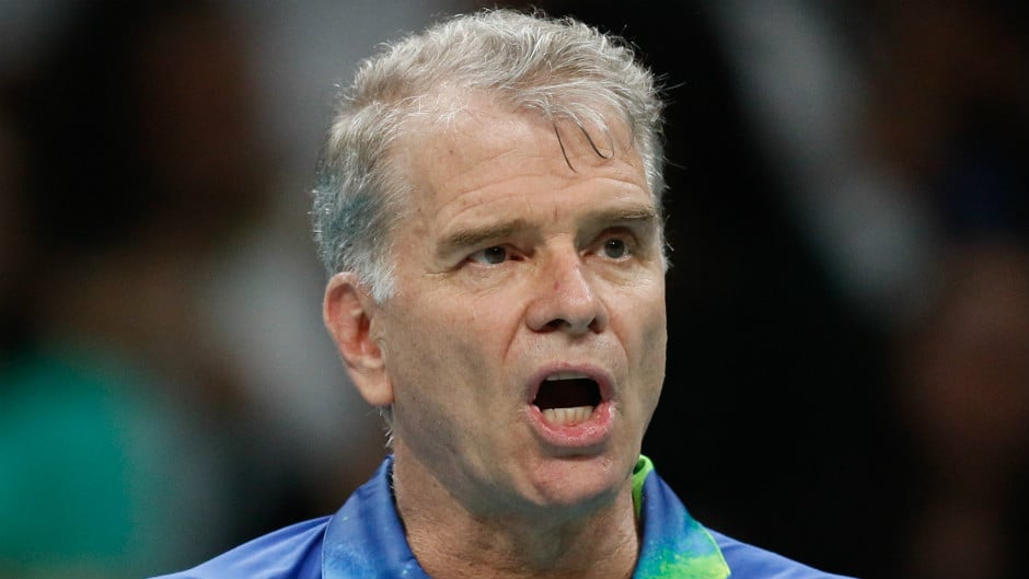 Capa da matéria 4 grandes lições de carreira do Bernardinho, técnico da seleção brasileira de vôlei masculino