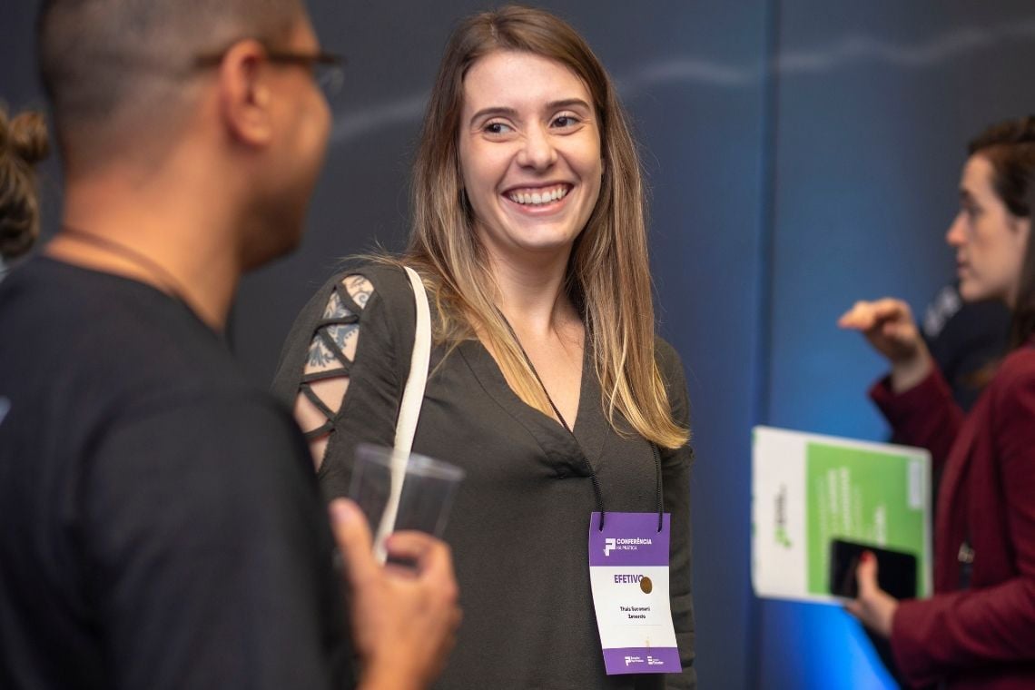Capa da matéria Recrutadores de XP, Santander, Itaú e mais buscam jovens para trainee e estágio em evento gratuito e presencial