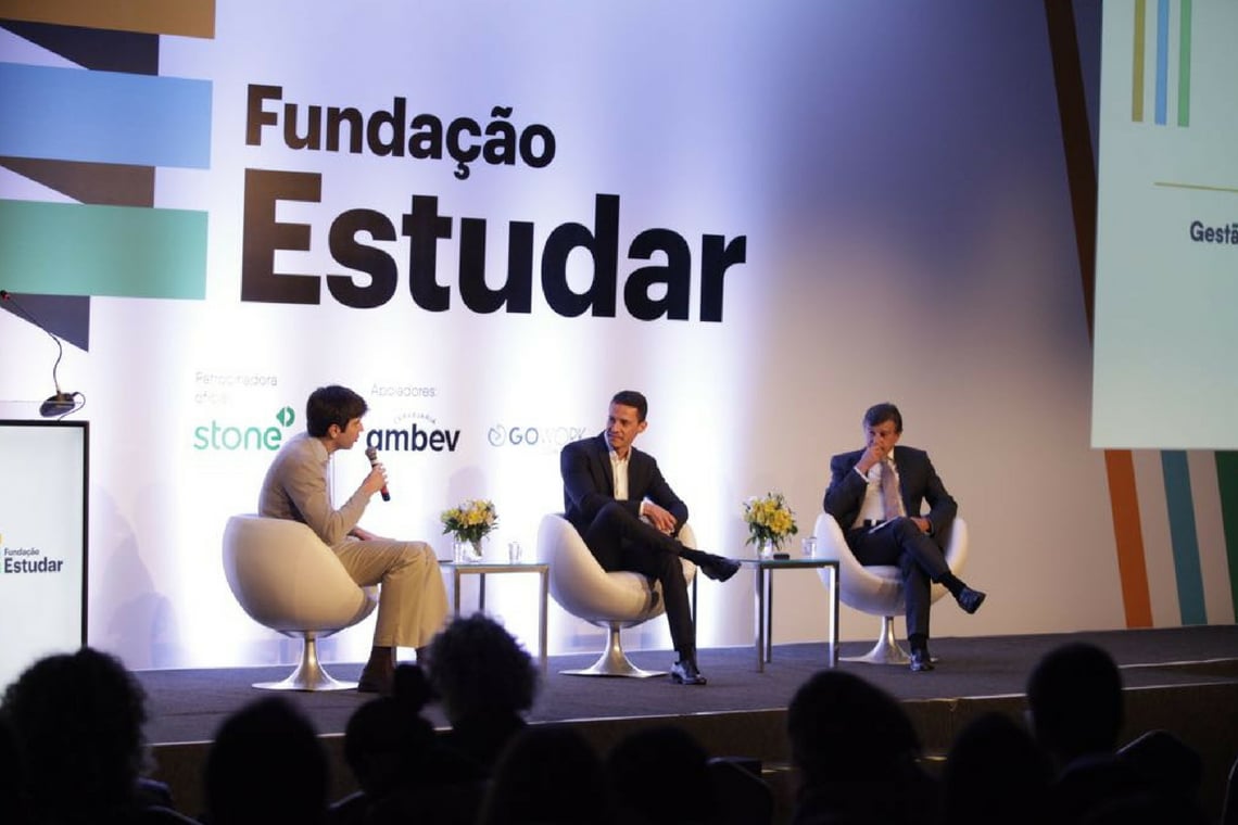 Capa da matéria “Intuição é ferramenta de gestão”, diz Claudio Lottenberg, CEO da UnitedHealth Brasil, no Encontro Anual da Fundação Estudar