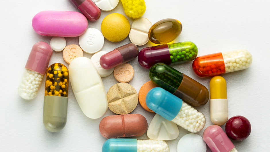 Pílulas e remédios variados