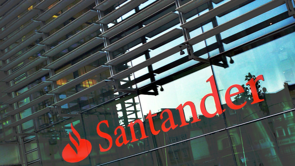 Fachada do banco Santander