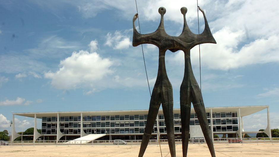 Estátua Brasília