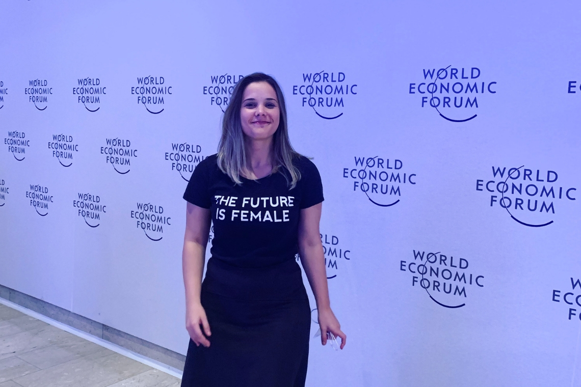 Thalita Gelenske no Fórum Econômico Mundial